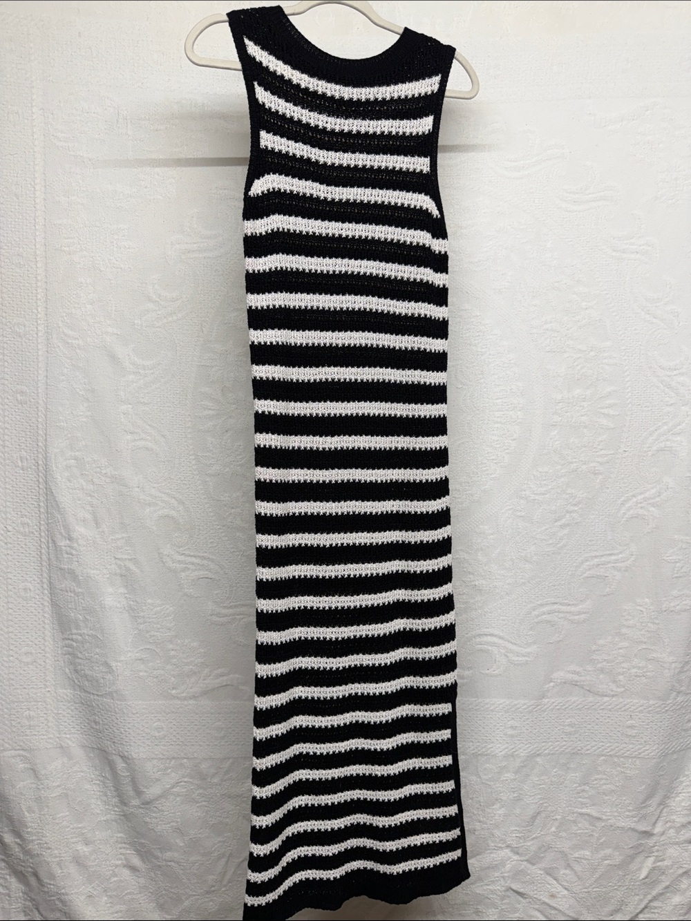 Sleeveless Black and White Striped Maxi Dress